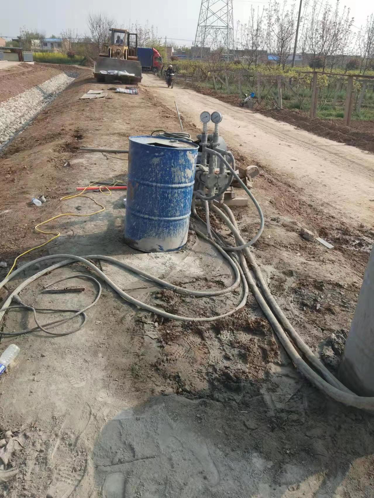 崖城镇顶管注浆